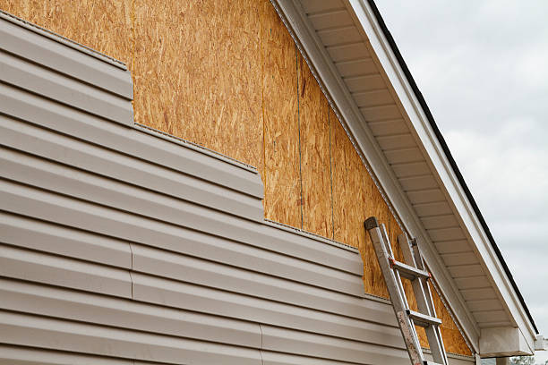 24/7 Emergency Siding Contractor experts in Senoia, GA